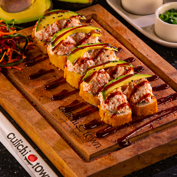 Guamuchilito sushi roll